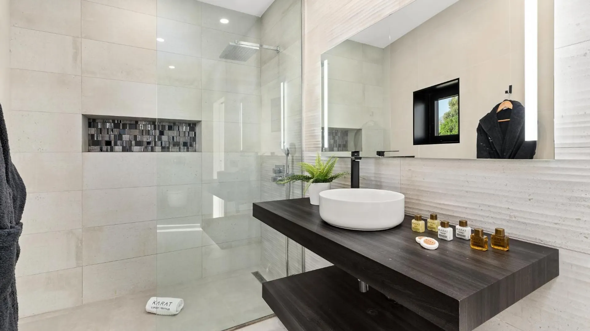 Karat Villa Serendibida Costa Adeje